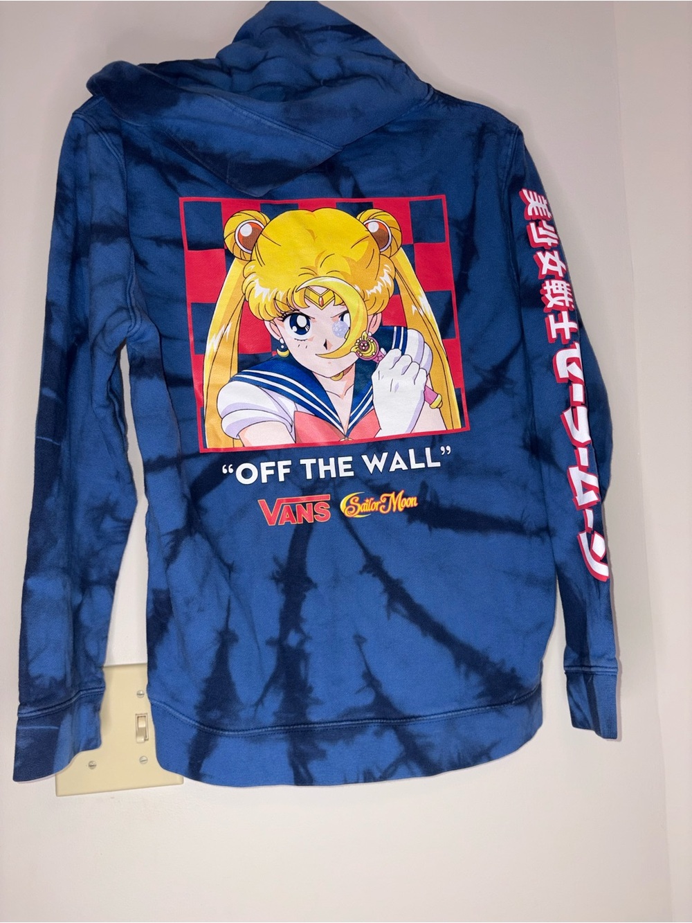 🔥Vans x Sailor Moon Blue Tie-Dye Hoodie | Women’s M | Anime Graphic Pullover - Picture 4 of 5